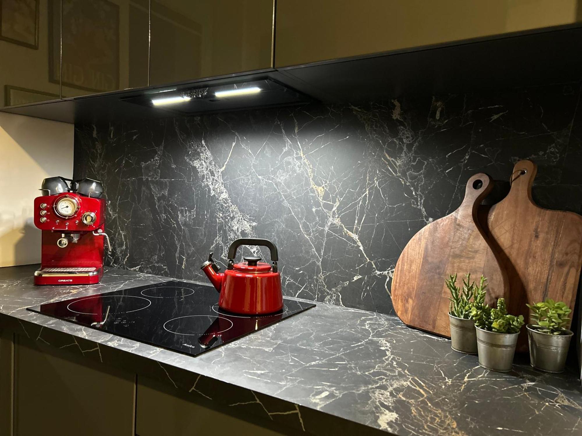 Metro Trocka Apartment Варшава Экстерьер фото